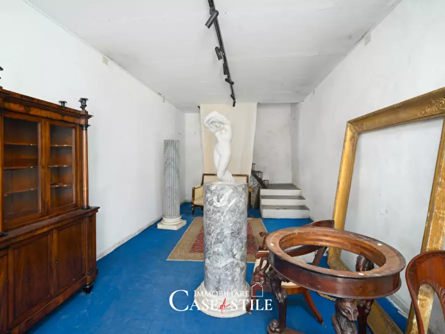 Immagine 2 di Appartamento in vendita  in via Fiasella a Sarzana