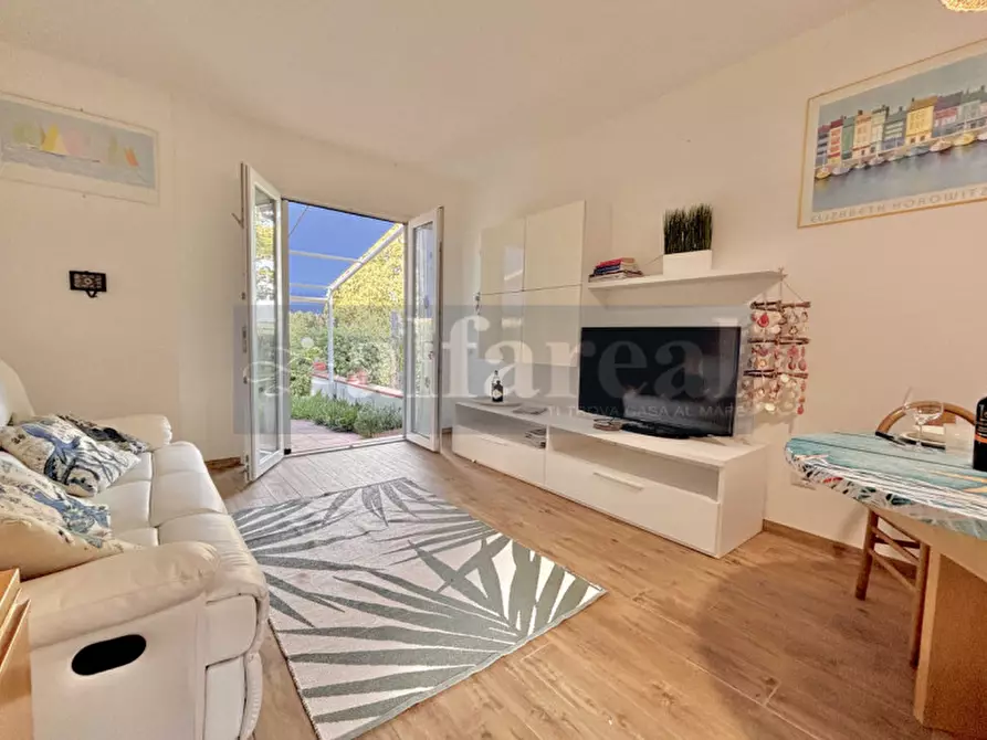 Immagine 1 di Appartamento in vendita  in Via dei Cipressi a Scarlino