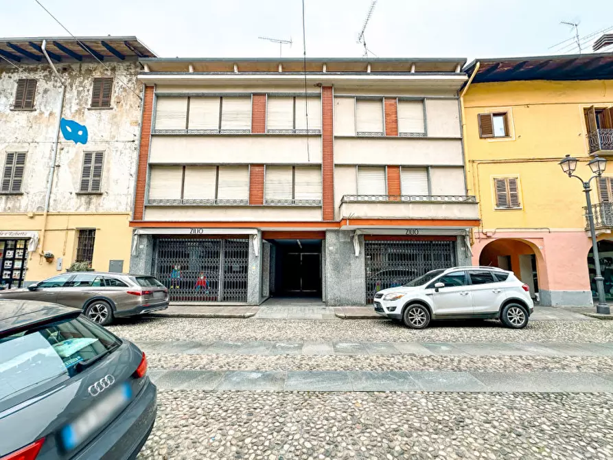 Immagine 21 di Attività commerciale in vendita  in Corso Giuseppe Garibaldi 19 a Gattinara