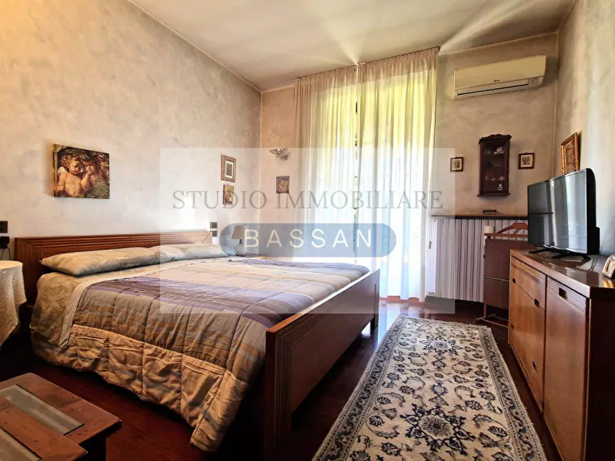 Immagine 20 di Villa in vendita  in via Varese 66 a Gallarate