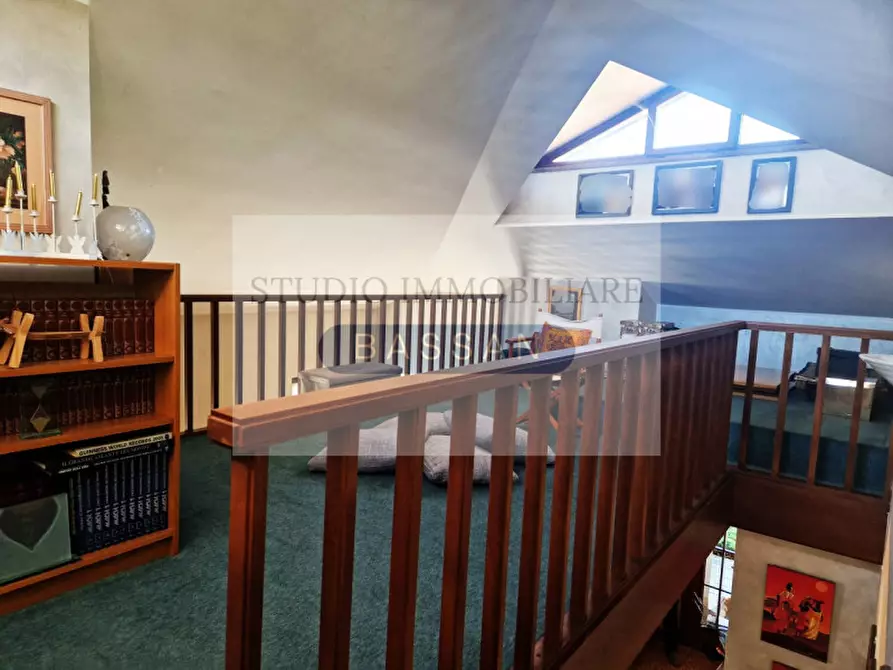 Immagine 33 di Villa in vendita  in via Varese 66 a Gallarate