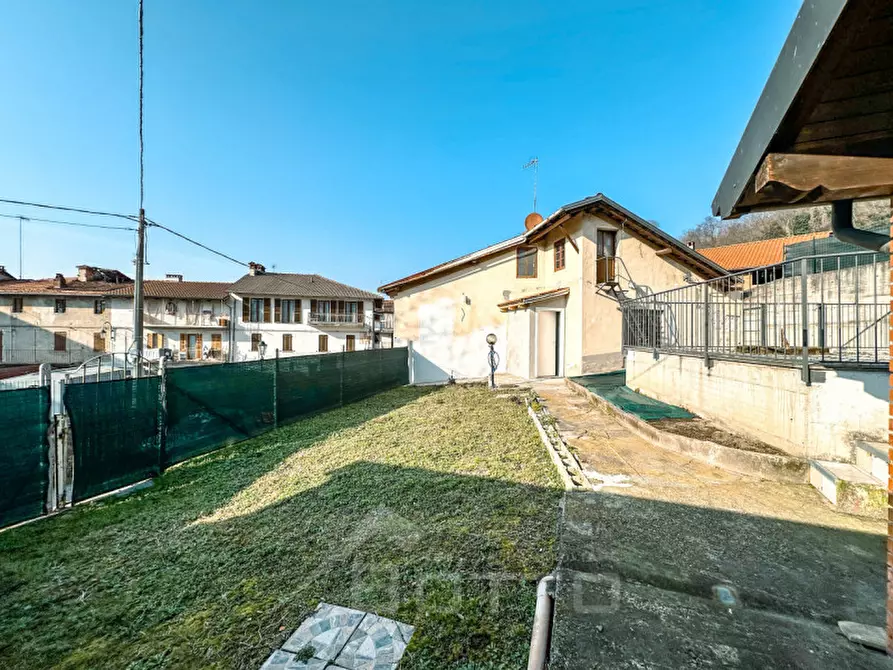 Immagine 25 di Casa indipendente in vendita  in via fra dolcino 75 a Prato Sesia