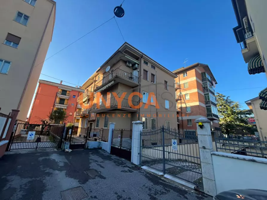 Immagine 3 di Appartamento in vendita  in Via Giovanni Verardo Zeviani a Verona