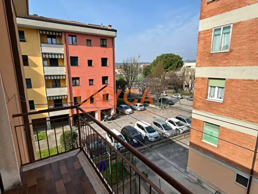 Immagine 33 di Appartamento in vendita  in Via Giovanni Verardo Zeviani a Verona