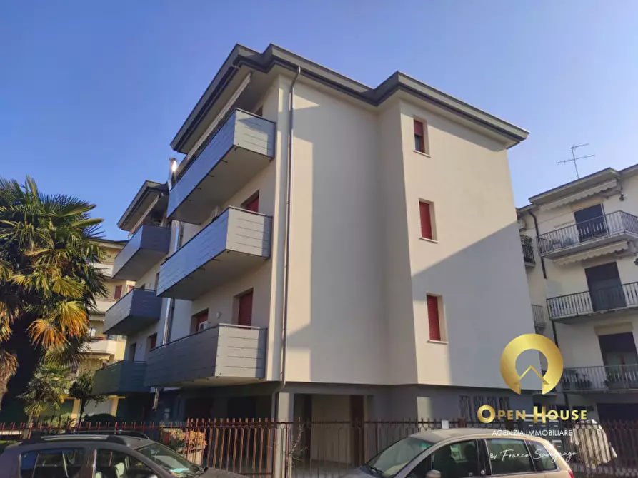 Immagine 1 di Appartamento in affitto  in via francesco novello 18 a Vicenza