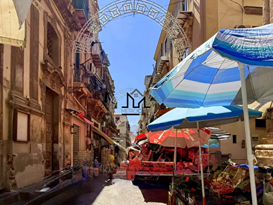 Immagine 24 di Appartamento in vendita  a Palermo