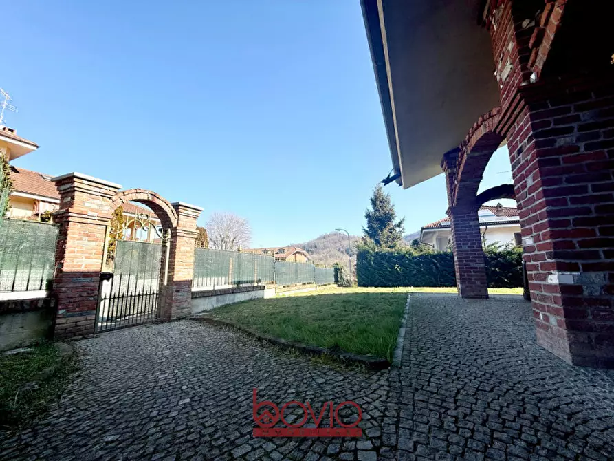 Immagine 57 di Villa in vendita  in STRADA CORDOVA N°10 a Castiglione Torinese