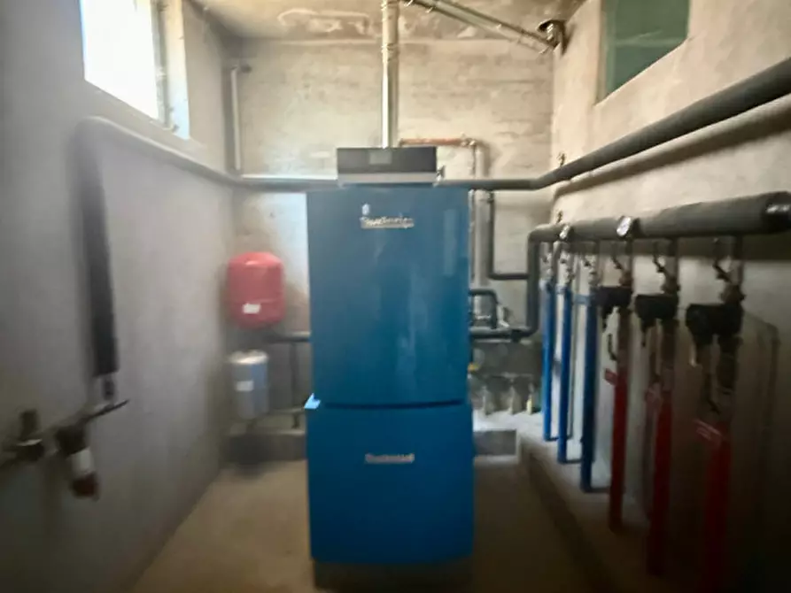 Immagine 63 di Villa in vendita  in STRADA CORDOVA N°10 a Castiglione Torinese