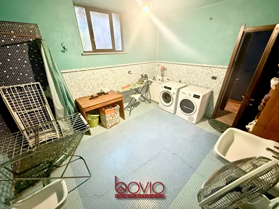 Immagine 65 di Villa in vendita  in STRADA CORDOVA N°10 a Castiglione Torinese