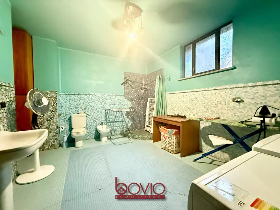 Immagine 66 di Villa in vendita  in STRADA CORDOVA N°10 a Castiglione Torinese