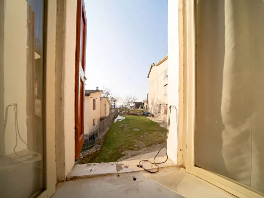 Immagine 22 di Casa indipendente in vendita  in Via Bruno Bocconi a Tizzano Val Parma