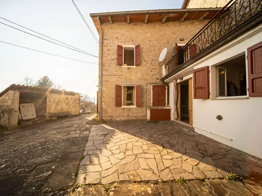 Immagine 27 di Casa indipendente in vendita  in Via Bruno Bocconi a Tizzano Val Parma