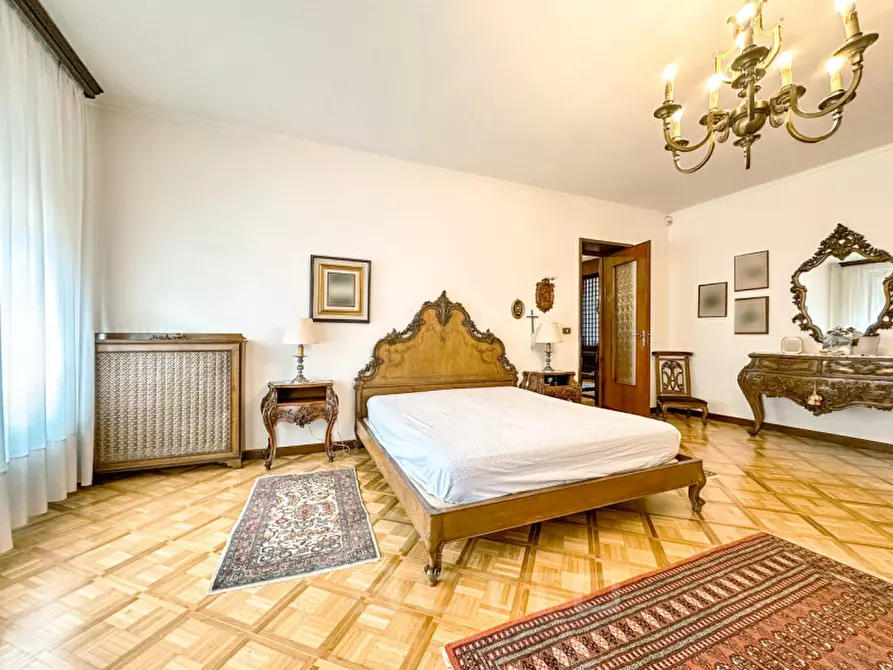 Immagine 13 di Appartamento in vendita  in Corso Giuseppe Garibaldi 21 a Gattinara