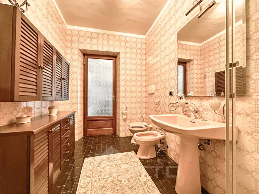 Immagine 18 di Appartamento in vendita  in Corso Giuseppe Garibaldi 21 a Gattinara