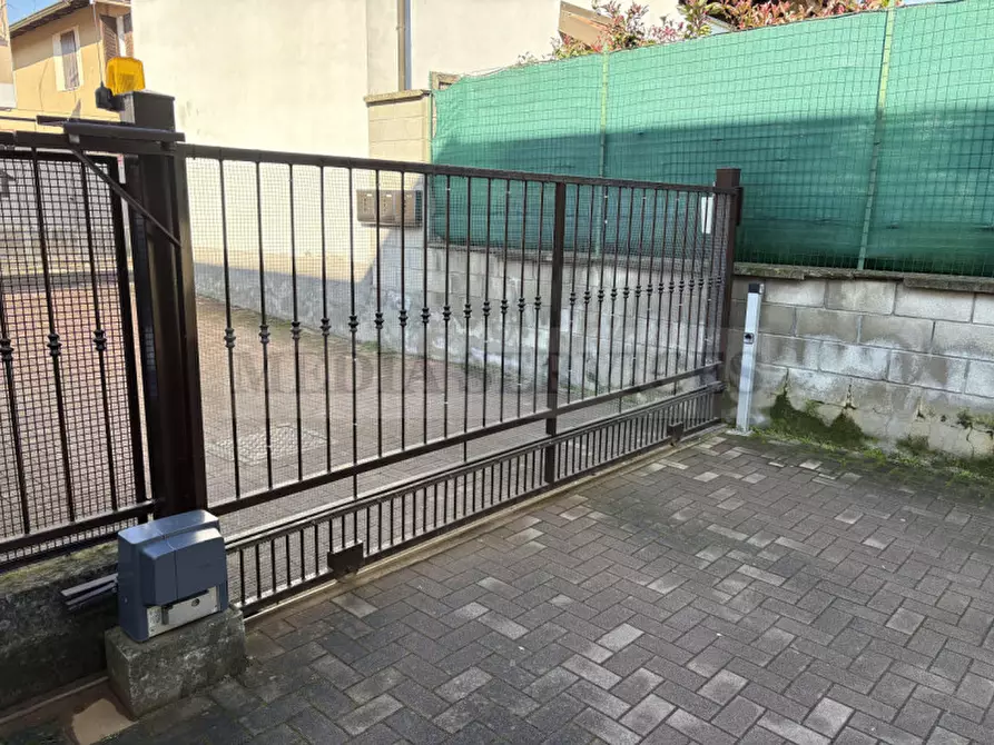 Immagine 30 di Appartamento in vendita  in vicolo Spinoso n° 6 a Garlasco