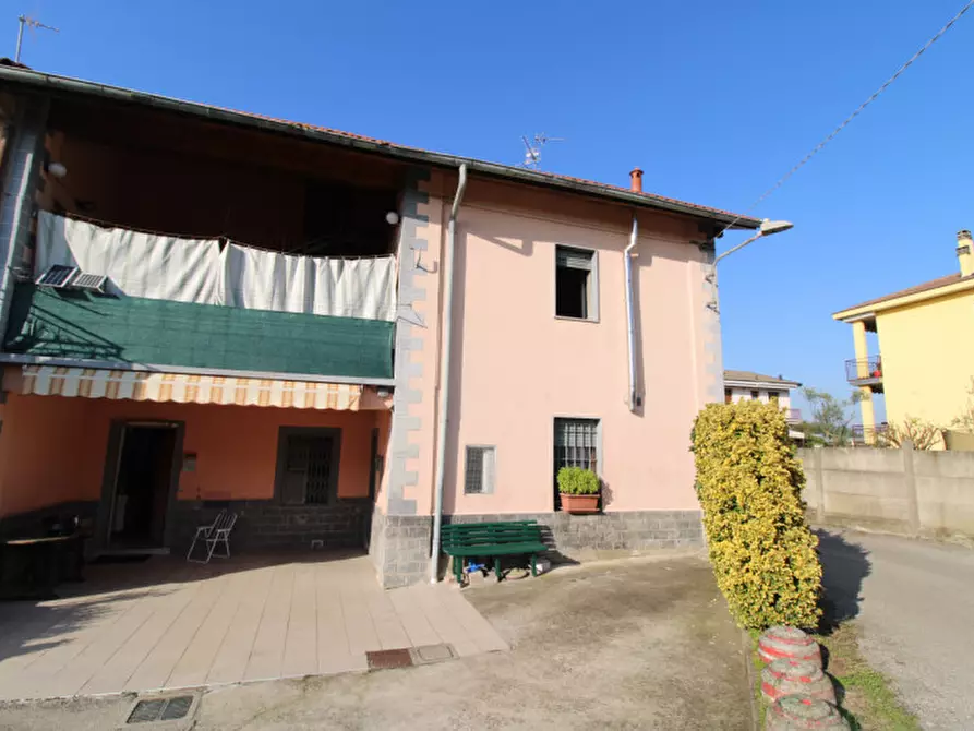 Immagine 1 di Appartamento in vendita  in Via delle Pedresse 4 a Macherio