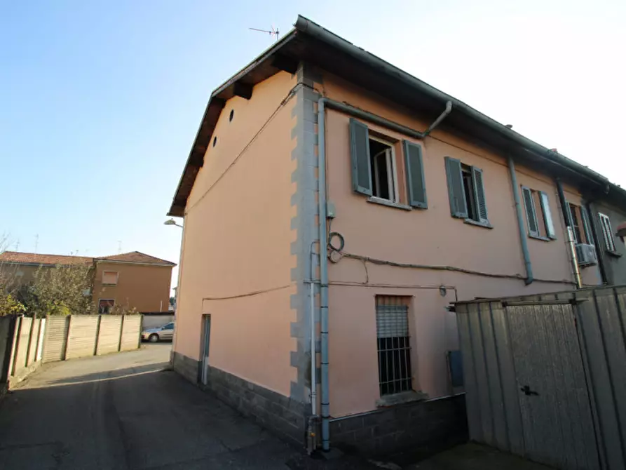 Immagine 31 di Appartamento in vendita  in Via delle Pedresse 4 a Macherio