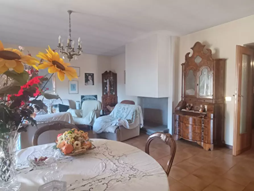 Immagine 5 di Casa bifamiliare in vendita  in Via San Giuliano Sura a Sora