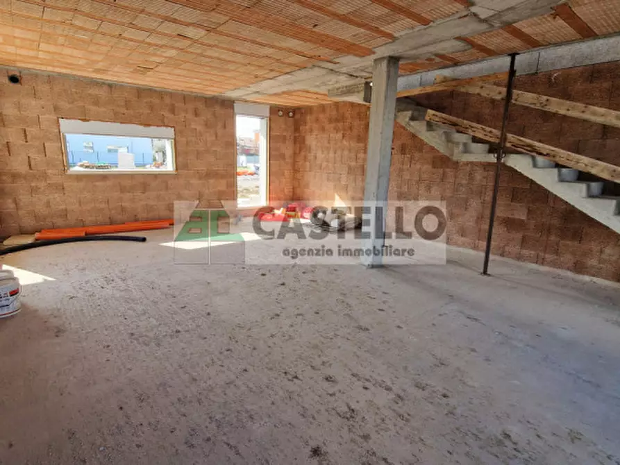 Immagine 6 di Casa bifamiliare in vendita  in Via Caltana a Campodarsego