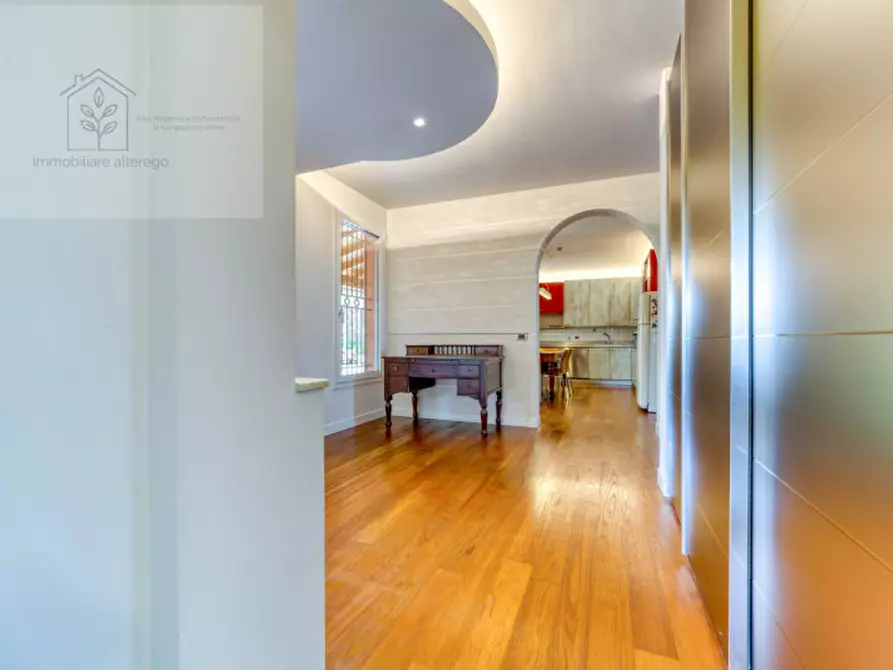 Immagine 3 di Villa in vendita  in via Restello a Villa Del Conte