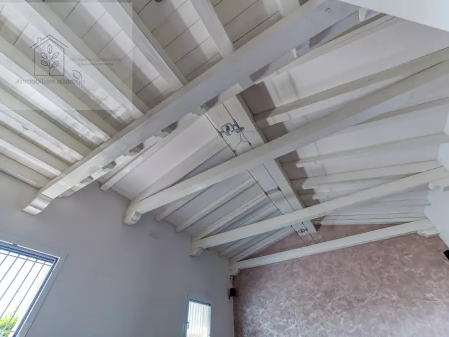 Immagine 11 di Villa in vendita  in via Restello a Villa Del Conte