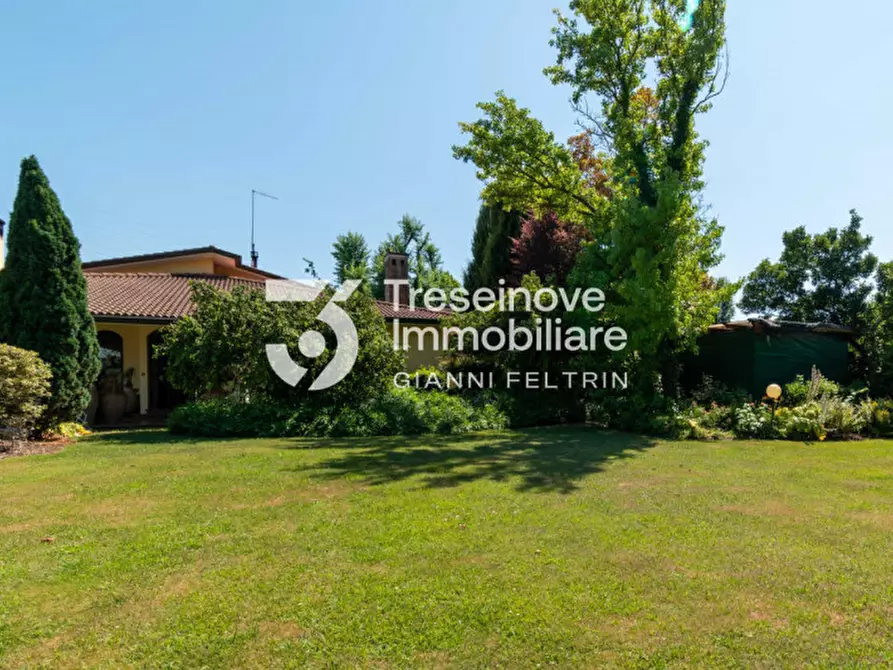 Immagine 4 di Villa in vendita  in Via Argine Destro a San Donà Di Piave
