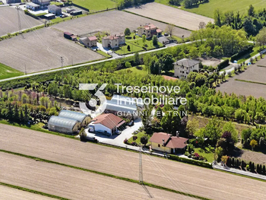 Immagine 31 di Villa in vendita  in Via Argine Destro a San Donà Di Piave