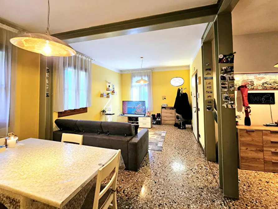 Immagine 9 di Appartamento in affitto  in Via Olmo a Este