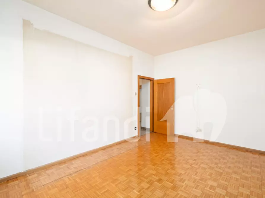 Immagine 8 di Appartamento in vendita  in Via Guncina - Guntschnastraße a Bolzano