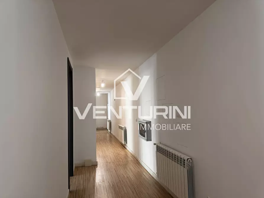 Immagine 5 di Ufficio in affitto  in Via di Valle Vescovo, 5 a Roma