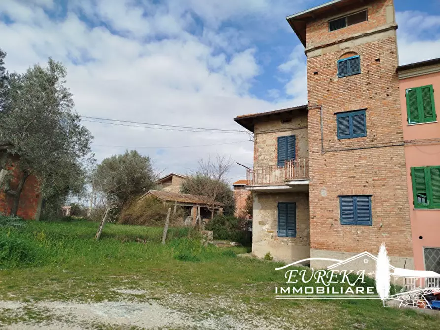 Immagine 2 di Villetta a schiera in vendita  in località pucciarelli a Castiglione Del Lago