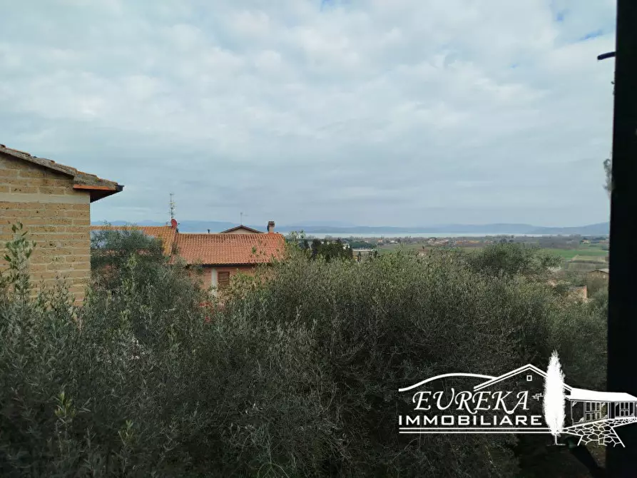 Immagine 31 di Villetta a schiera in vendita  in località pucciarelli a Castiglione Del Lago