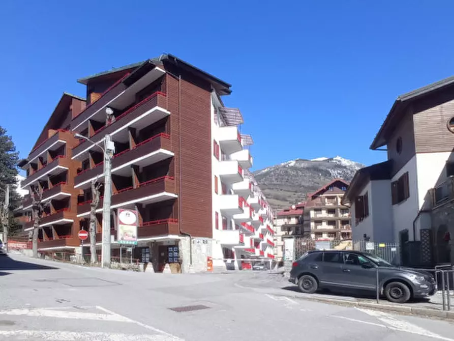 Immagine 1 di Appartamento in vendita  in Viale Callet 19 a Bardonecchia