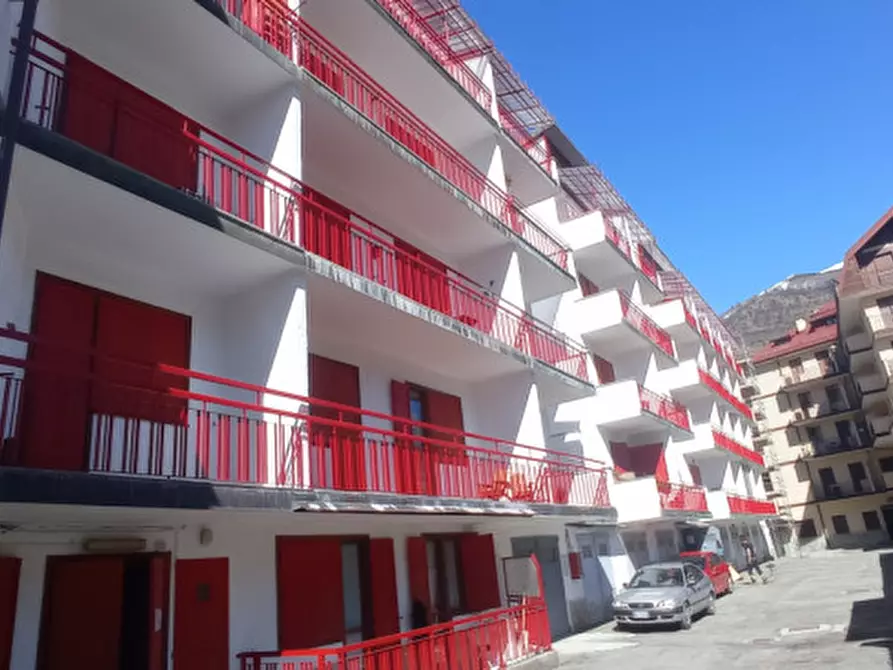 Immagine 3 di Appartamento in vendita  in Viale Callet 19 a Bardonecchia