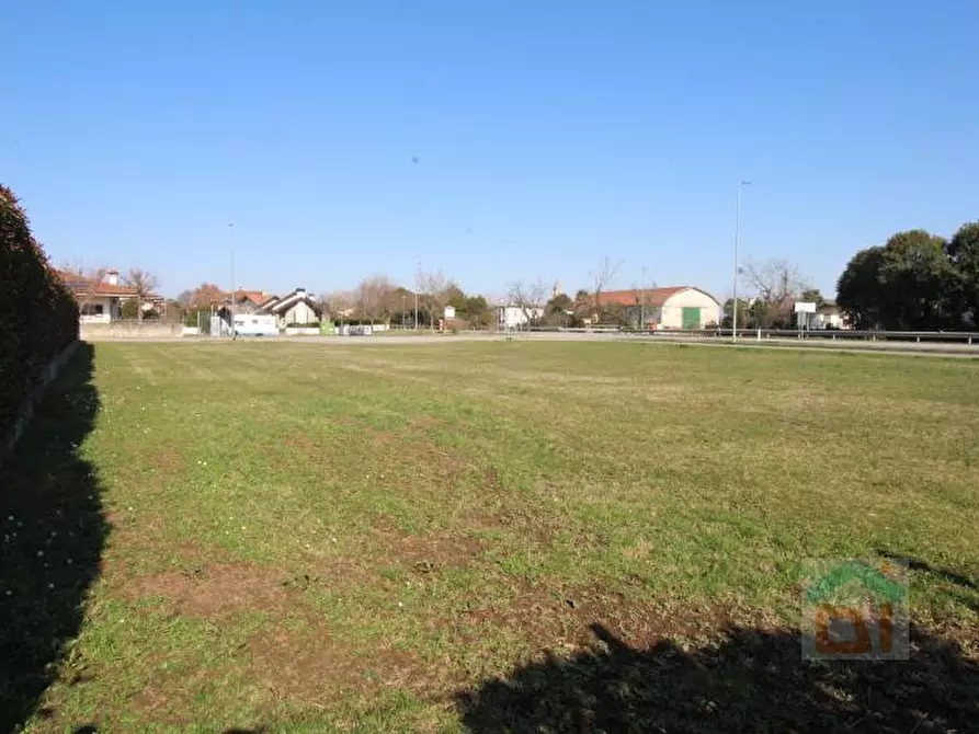 Immagine 17 di Terreno in vendita  in via ellero snc a Santa Maria La Longa
