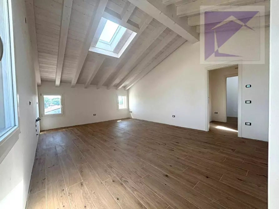 Immagine 4 di Appartamento in vendita  a Loreggia