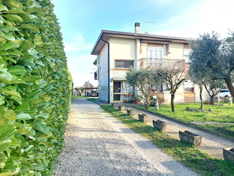 Immagine 4 di Casa bifamiliare in vendita  in Via San Martino a Veggiano