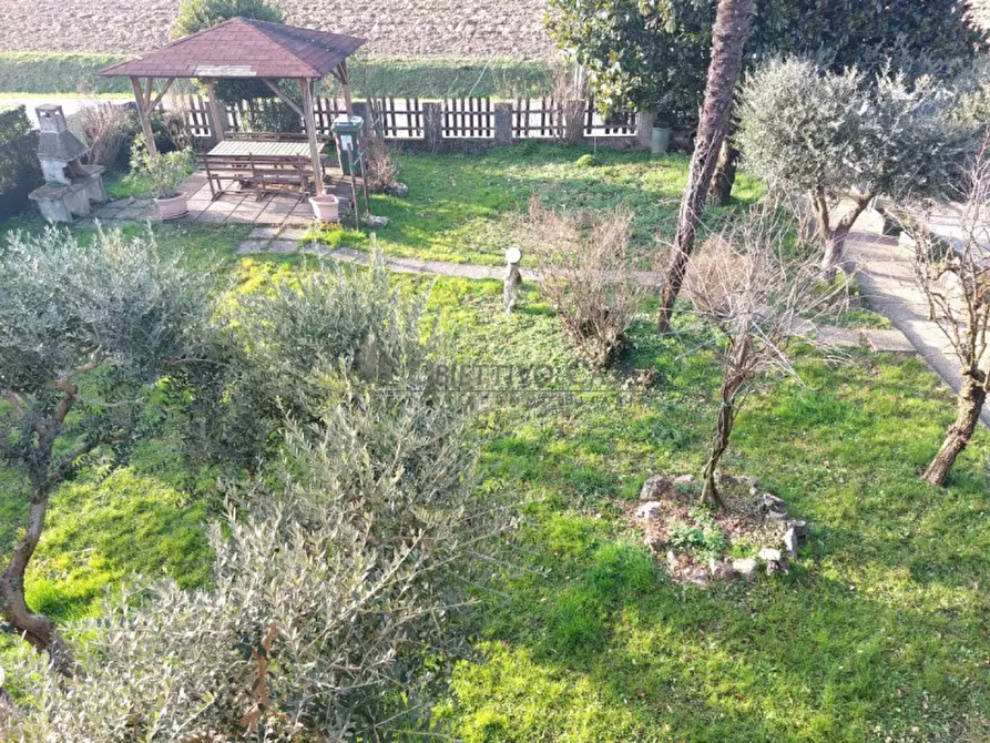 Immagine 19 di Casa bifamiliare in vendita  in Via San Martino a Veggiano