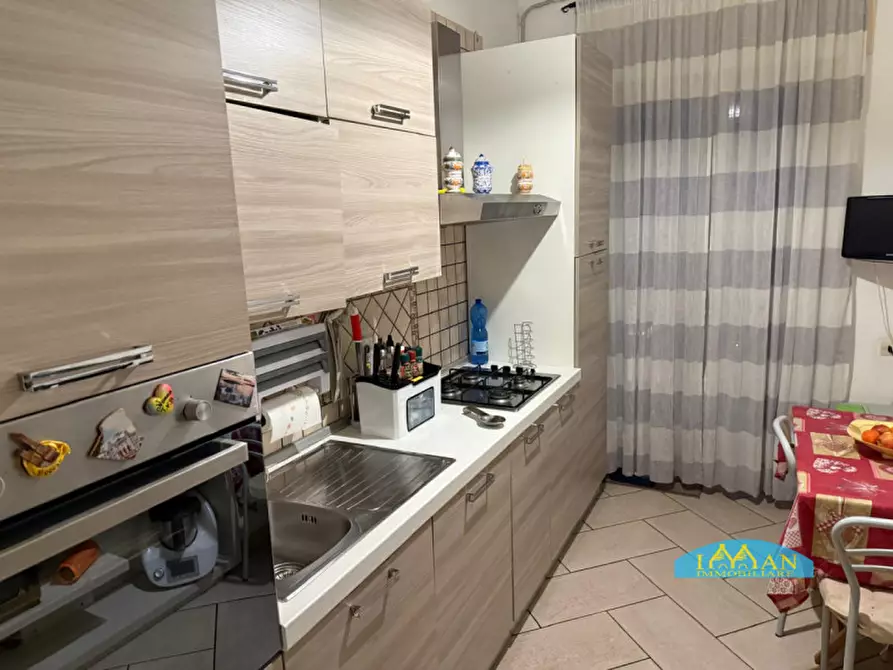 Immagine 5 di Appartamento in vendita  in Via Amerigo Vespucci a Ceglie Messapico