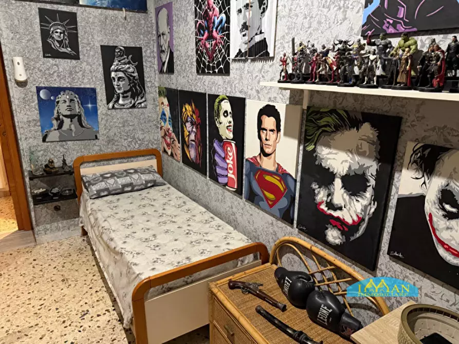 Immagine 9 di Appartamento in vendita  in Via Amerigo Vespucci a Ceglie Messapico