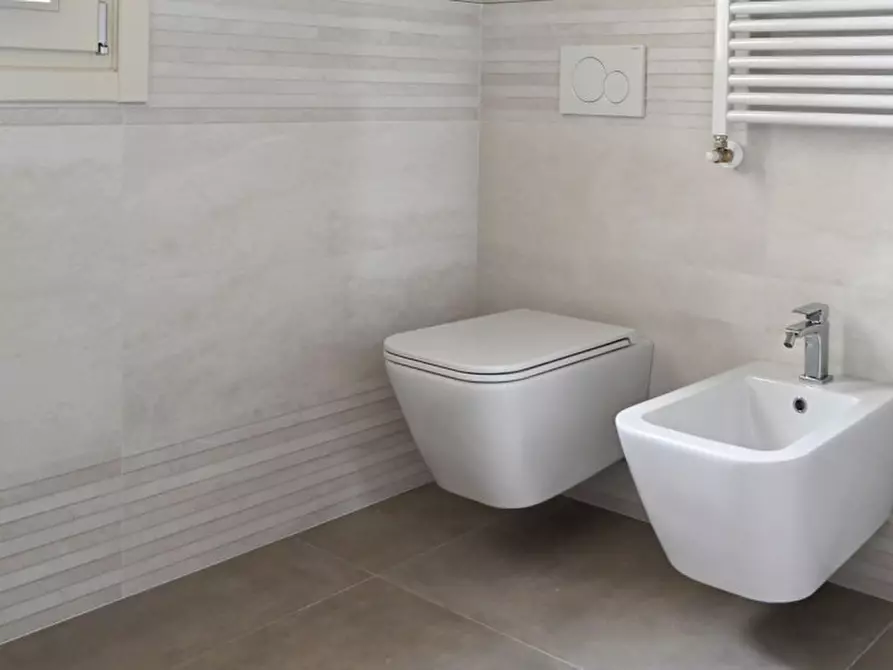 Immagine 17 di Casa quadrifamiliare in vendita  in Strada Chiaviche a Parma