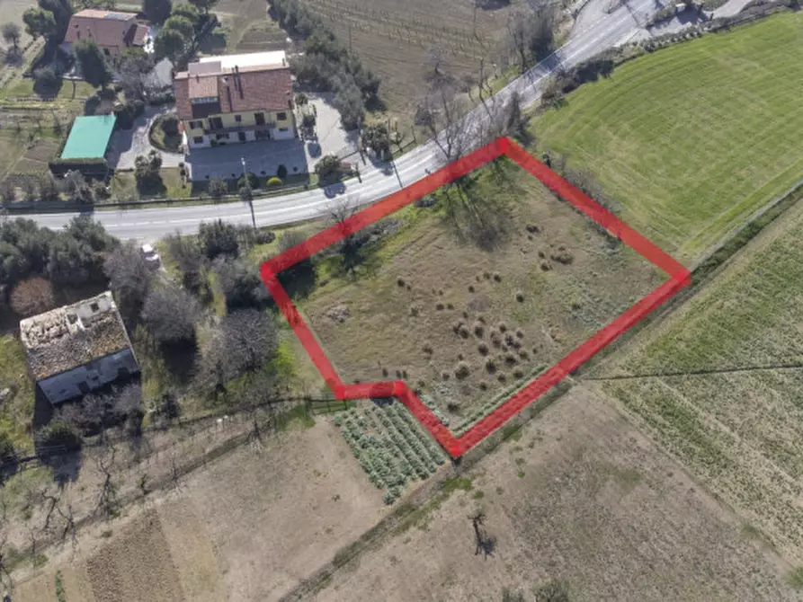 Immagine 4 di Terreno in vendita  in Via Chiaravallese, 142 a Osimo