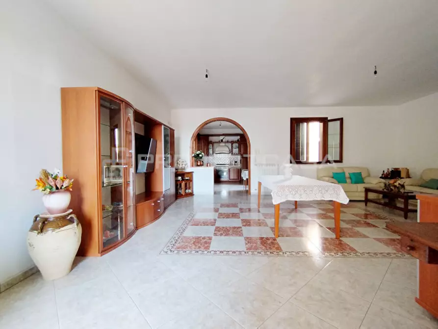 Immagine 4 di Villa in vendita  in Via Montegrappa a Scorrano