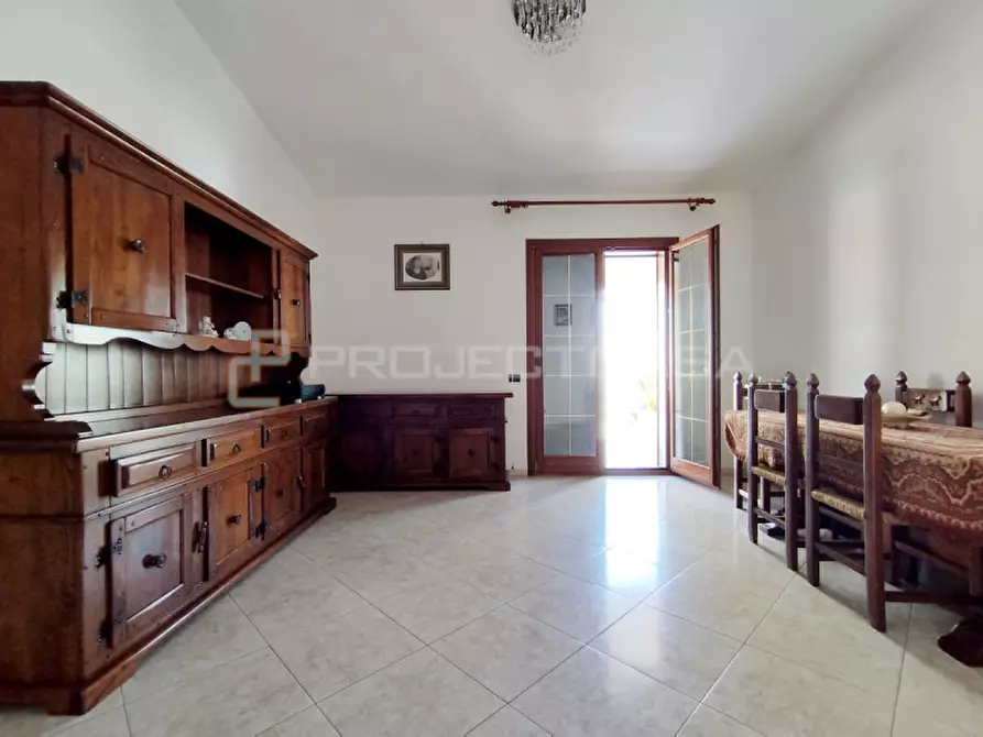 Immagine 9 di Villa in vendita  in Via Montegrappa a Scorrano