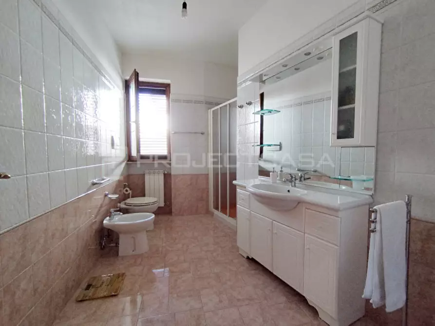 Immagine 10 di Villa in vendita  in Via Montegrappa a Scorrano