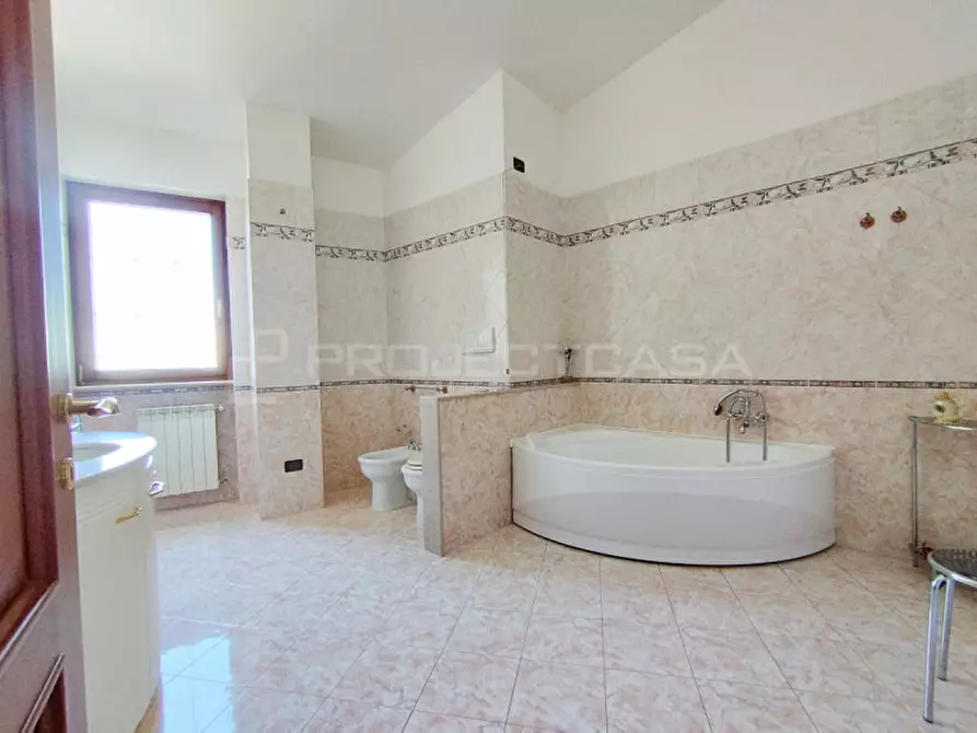 Immagine 13 di Villa in vendita  in Via Montegrappa a Scorrano