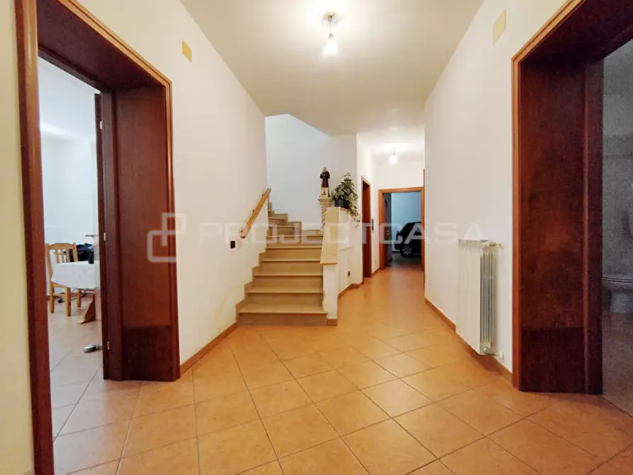 Immagine 24 di Villa in vendita  in Via Montegrappa a Scorrano