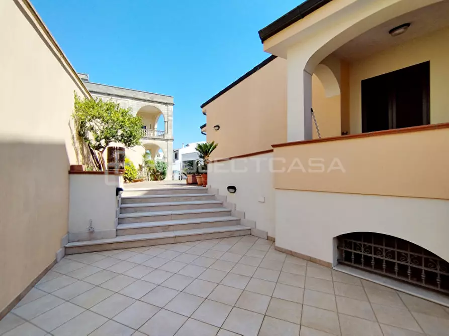 Immagine 29 di Villa in vendita  in Via Montegrappa a Scorrano