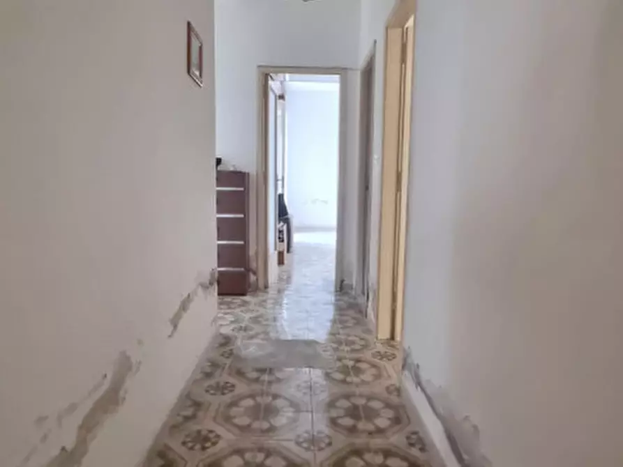 Immagine 15 di Palazzo in vendita  in Via San Paolino,N°68 a Milazzo