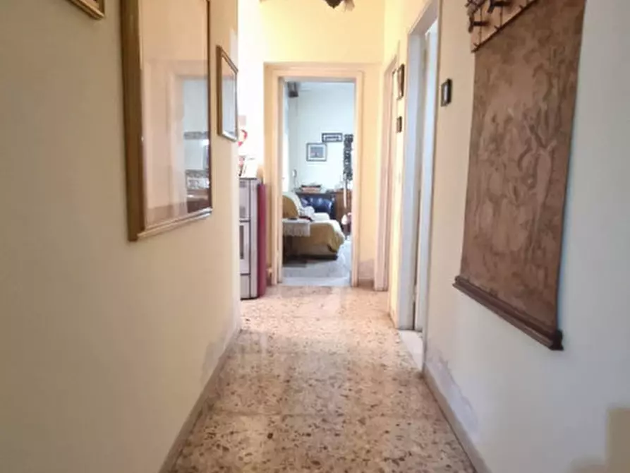 Immagine 25 di Palazzo in vendita  in Via San Paolino,N°68 a Milazzo